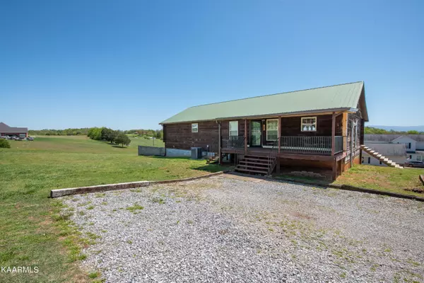 4173 Sinking Creek Rd, Greenback, TN 37742