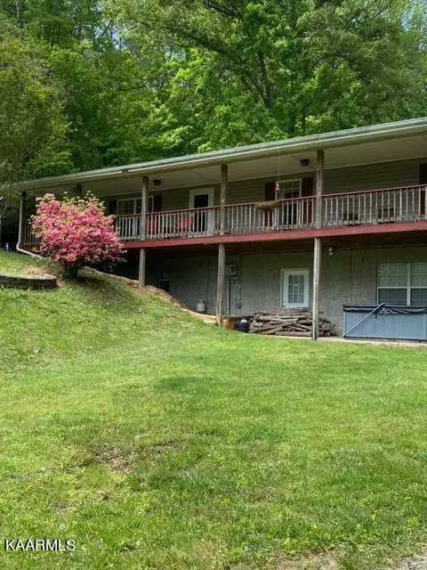 Tellico Plains, TN 37385,1311 Reagan Valley Road Rd