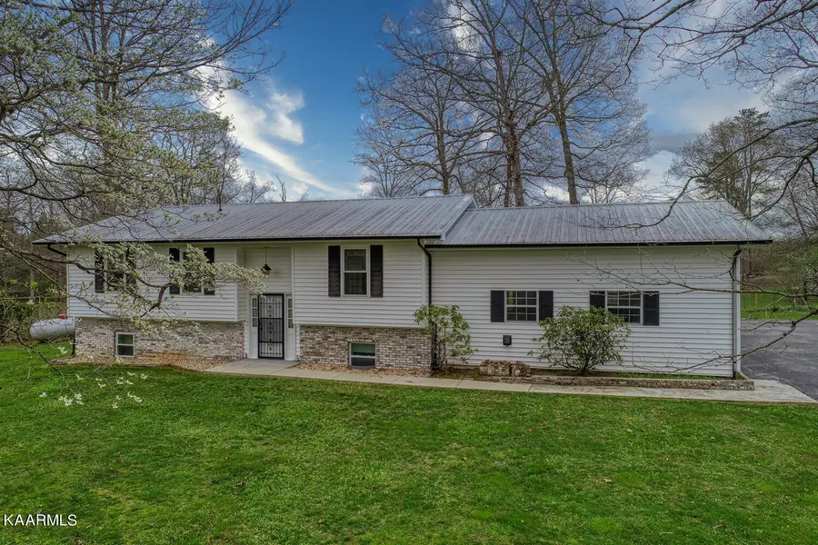 286 Wma Rd, Rockwood, TN 37854