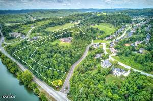 Rolling Links Blvd, Oak Ridge, TN 37830