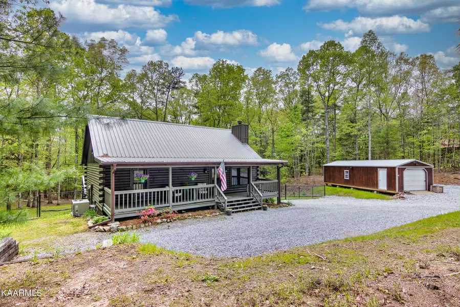 784 Cooper Hollow Rd, Tellico Plains, TN 37385