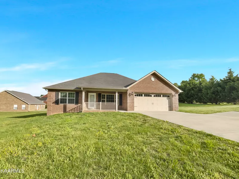 5131 Harrison Rd, Lenoir City, TN 37771