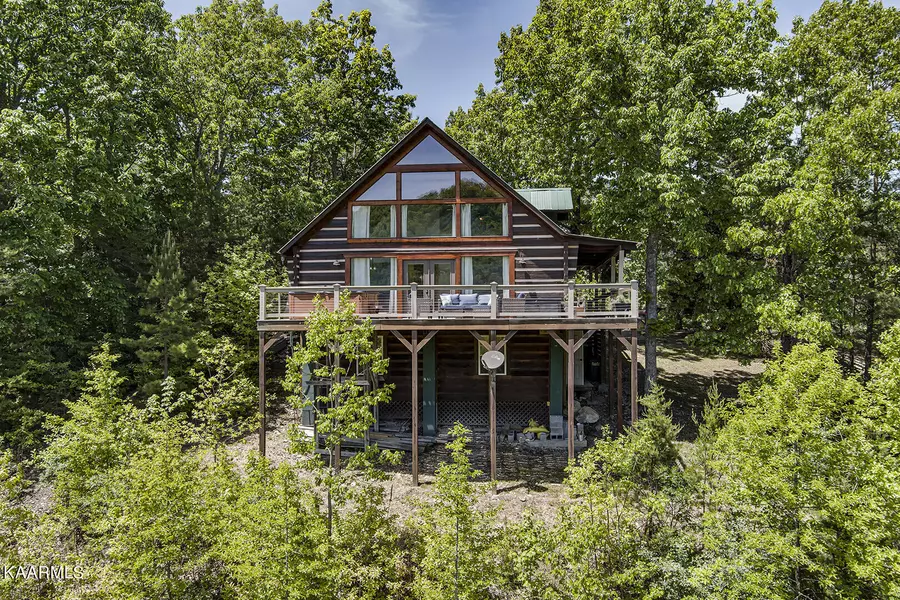 109 Starrview LN, Tellico Plains, TN 37385