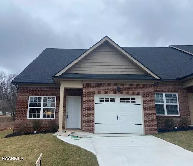 Lenoir City, TN 37772,337 Jacksonian WAY