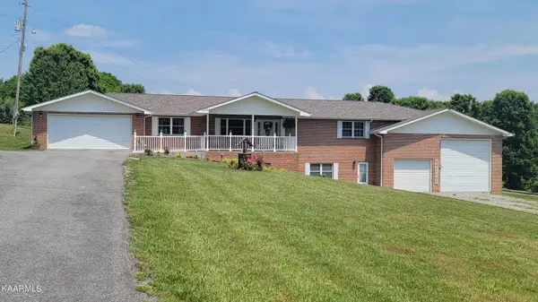 976 Coleman Rd, Tazewell, TN 37879