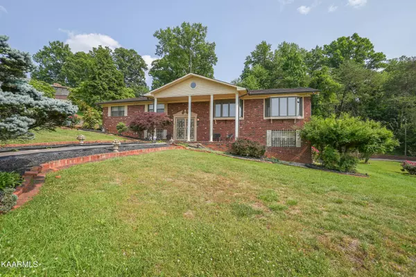 Louisville, TN 37777,1242 Top Hill CIR