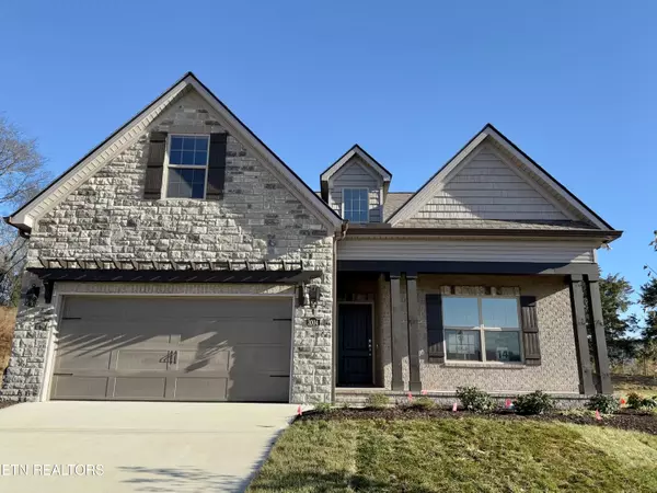 3004 Sycamore Creek LN, Knoxville, TN 37931