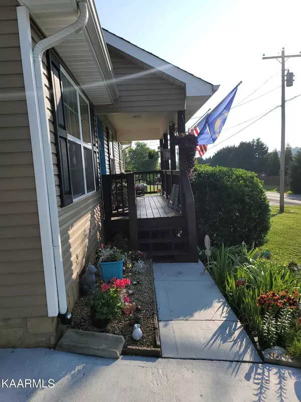 Maryville, TN 37804,3728 Davis Ford Rd