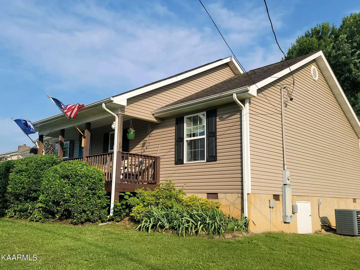 Maryville, TN 37804,3728 Davis Ford Rd