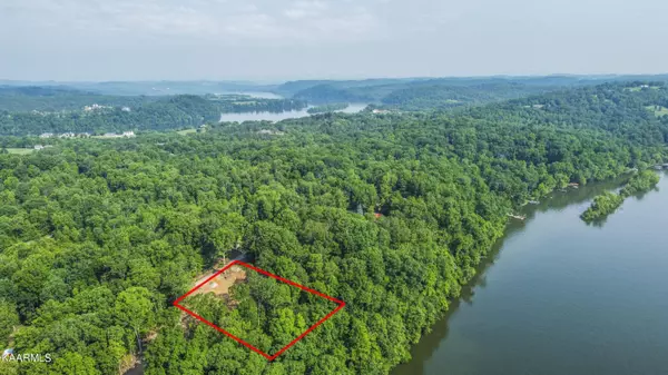 223 Lakeshore Vista DR, Kingston, TN 37763