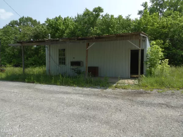 Celina, TN 38551,5ac Livingston Hwy Loop