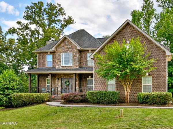 1515 Dogwood Cove LN,  Knoxville,  TN 37919