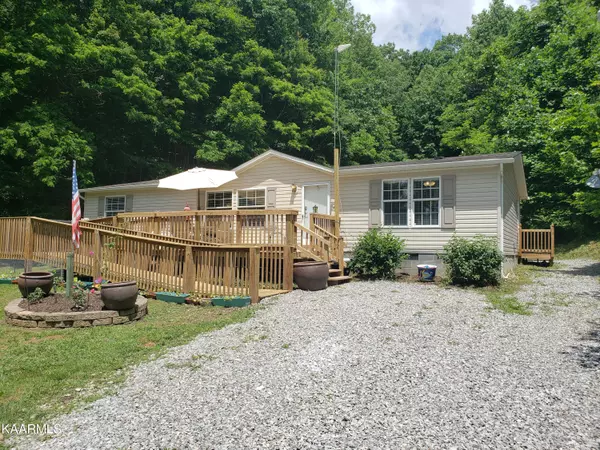 223 Brogan LN, Tazewell, TN 37879