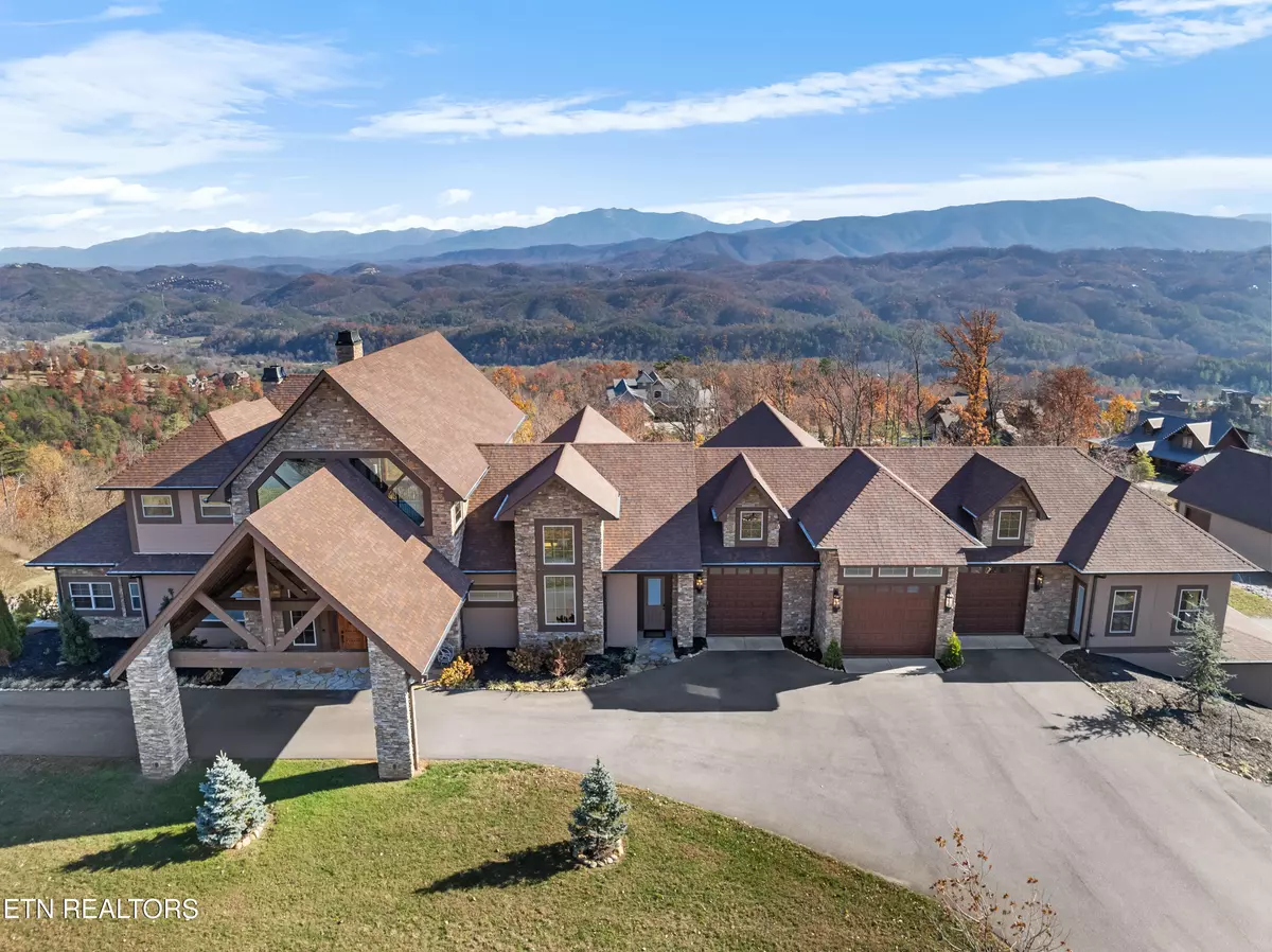 Sevierville, TN 37862,3035 Smoky Bluff Tr