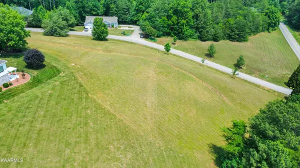 Greenback, TN 37742,103 Timberlake DR