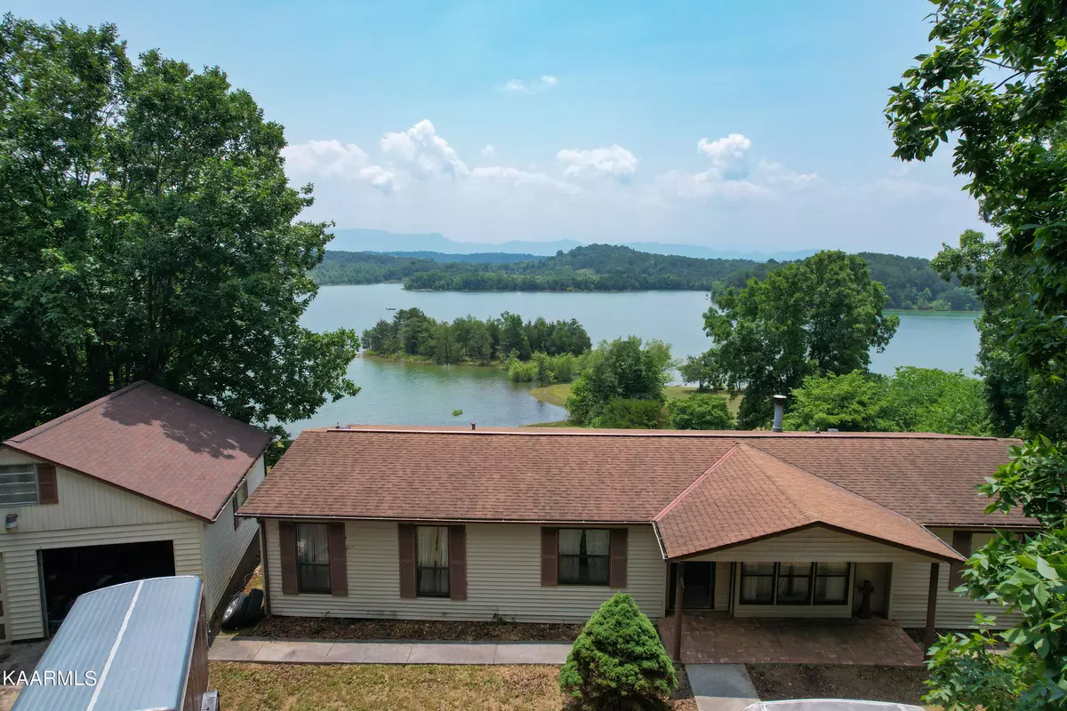 Dandridge, TN 37725,1440 Martha Dandridge CIR