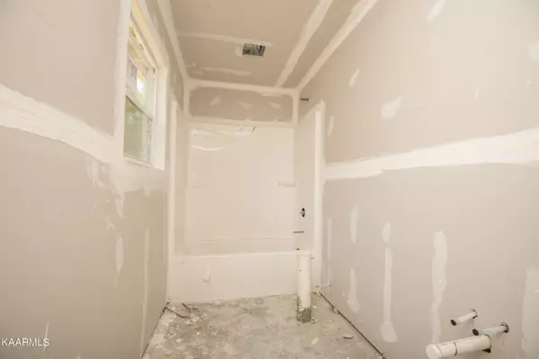 Knoxville, TN 37920,4624 Freund St