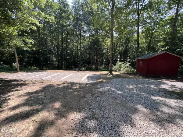 Jamestown, TN 38556,145 Whippoorwill Lane