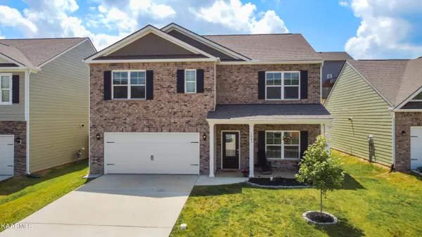 1062 Hampton Place CIR, Loudon, TN 37774