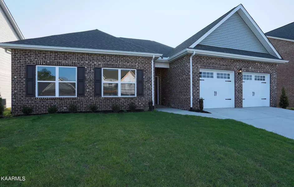 1106 Beech Tree CV, Maryville, TN 37801