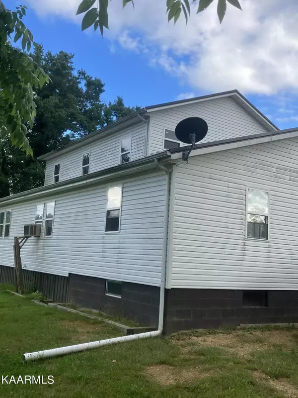 Deer Lodge, TN 37726,205 Christenson Rd