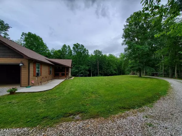 Oneida, TN 37841,189 Jane Phillips Rd