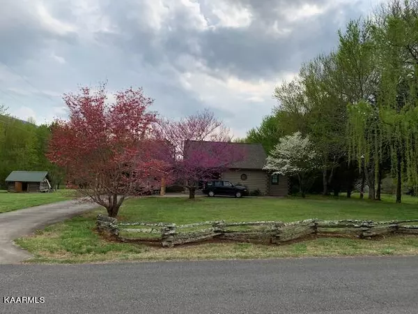 284 Savannah Shores Drive DR, Delano, TN 37325