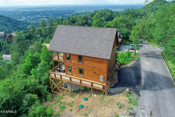 Sevierville, TN 37876,2868 Eagle Crest Way WAY