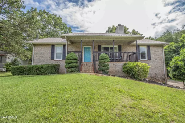 8519 Ridgeland DR, Corryton, TN 37721