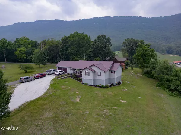 Lafollette, TN 37766,266 E Bowman CIR