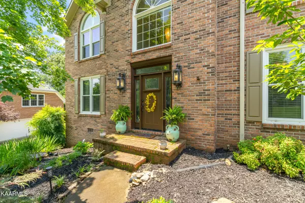 Knoxville, TN 37934,217 Lawton Blvd