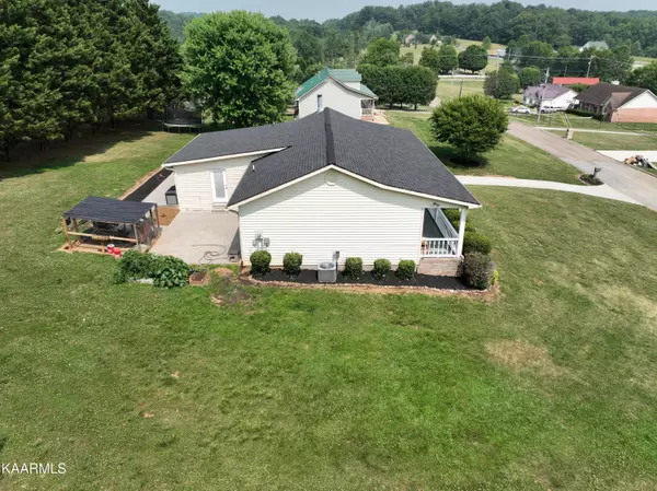 Morristown, TN 37814,4456 Holly Tree LN