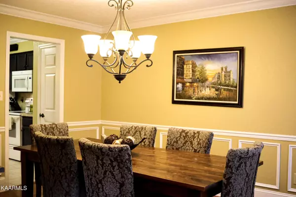 Knoxville, TN 37920,5605 Oakside DR