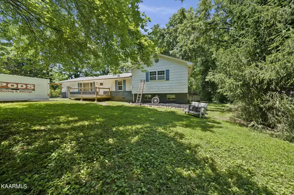 419 Hawkins Rd, Sweetwater, TN 37874