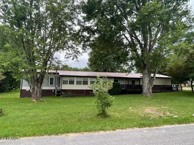 172 Craig Rd, Monterey, TN 38574