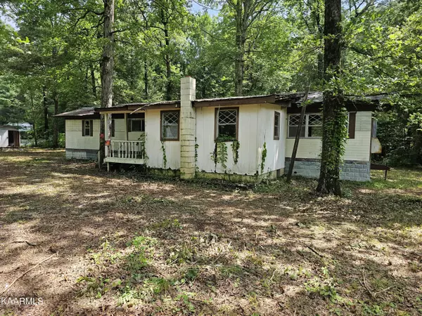 Jamestown, TN 38556,215 Short Cooper Rd