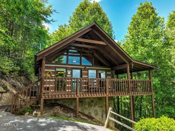 Sevierville, TN 37862,2152 Hummingbird Hill WAY