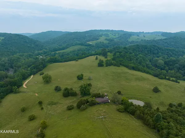 Tazewell, TN 37879,0 River Rd