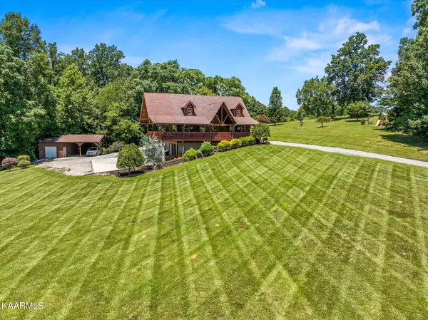 105 County Road 296, Sweetwater, TN 37874