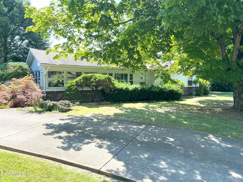 1466 Main Street, White Pine, TN 37890