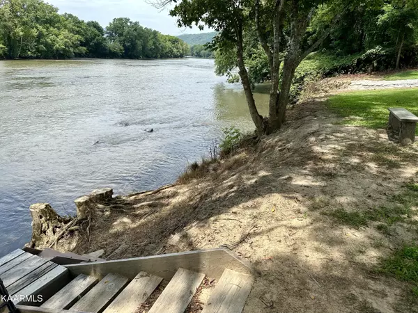 Del Rio, TN 37727,3543 River Rapids WAY