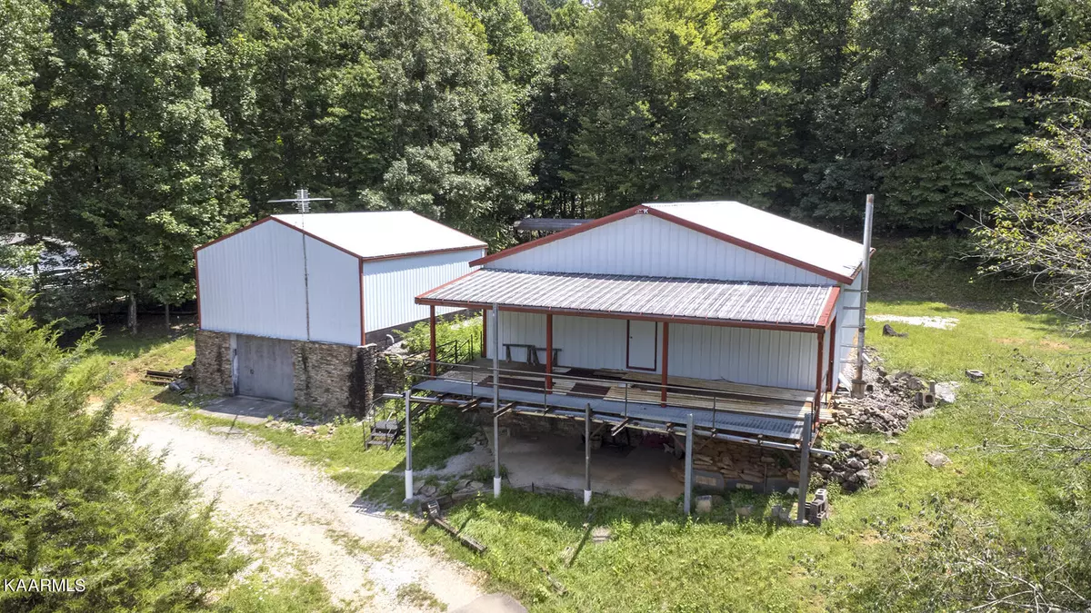 Clinton, TN 37716,363 Granite Rd