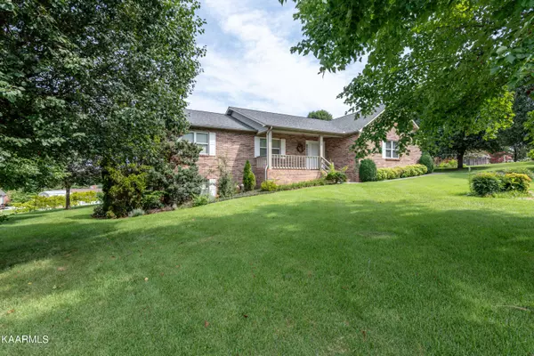 Maryville, TN 37804,519 Glenfield CIR