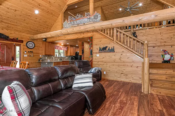 Pigeon Forge, TN 37863,655 Monte Wood CIR