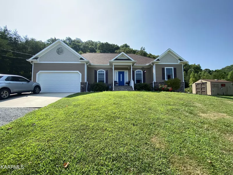 150 Mossie LN, Maynardville, TN 37807