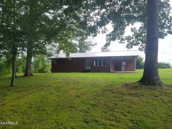 2011 Big Ridge Rd, Oneida, TN 37841