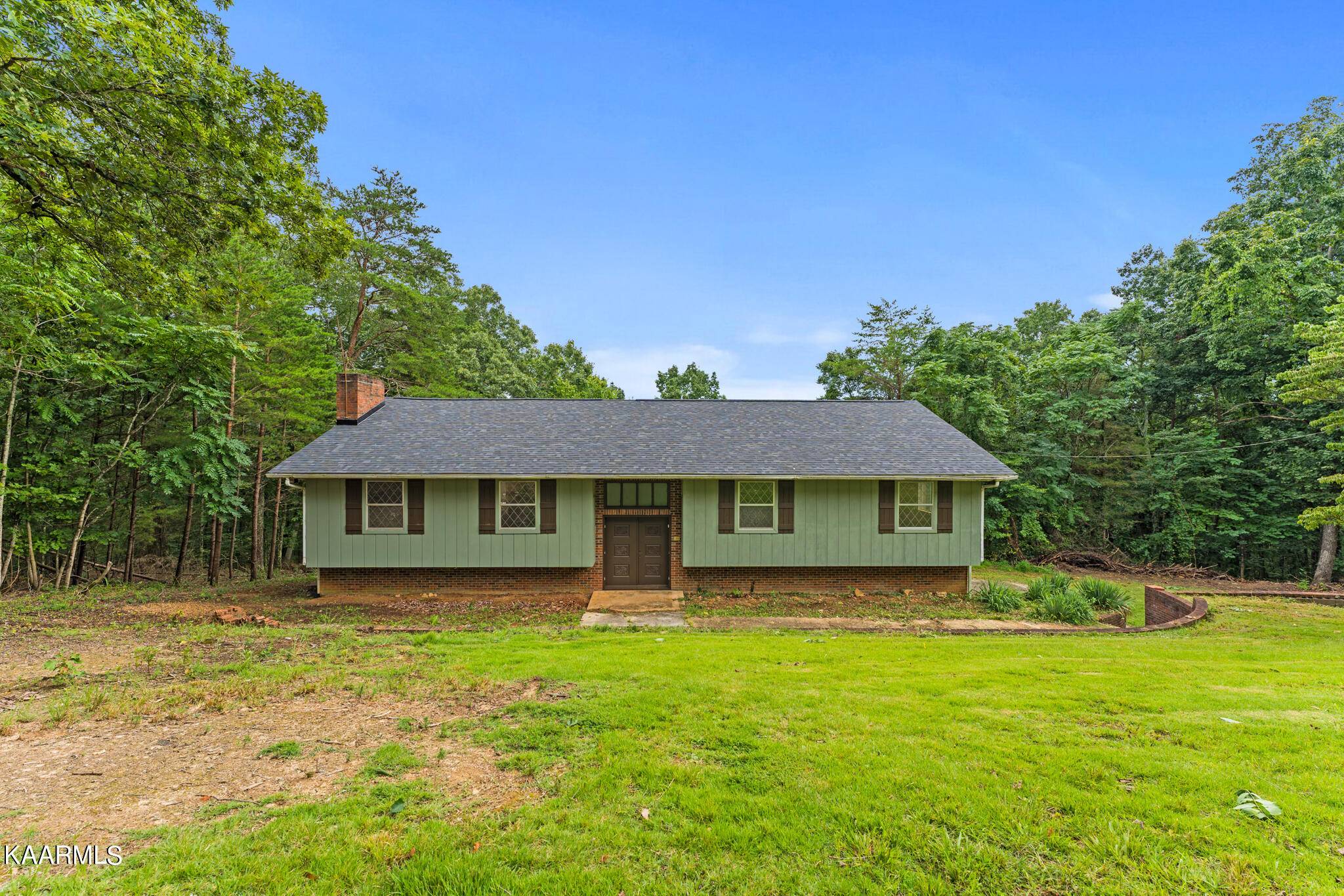 8430 Lakeland DR, Lenoir City, TN 37772