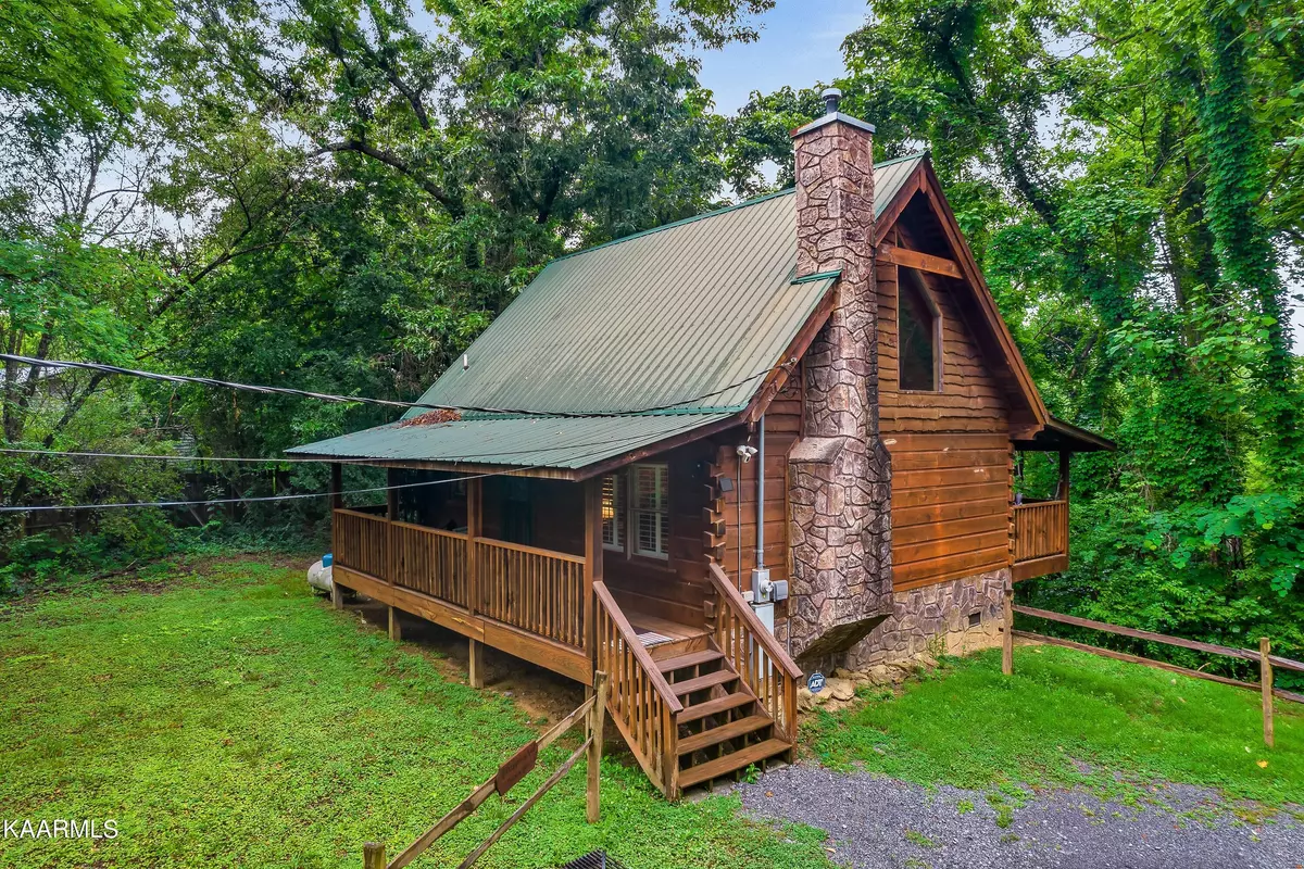 Sevierville, TN 37862,927 Hideaway Hills CIR