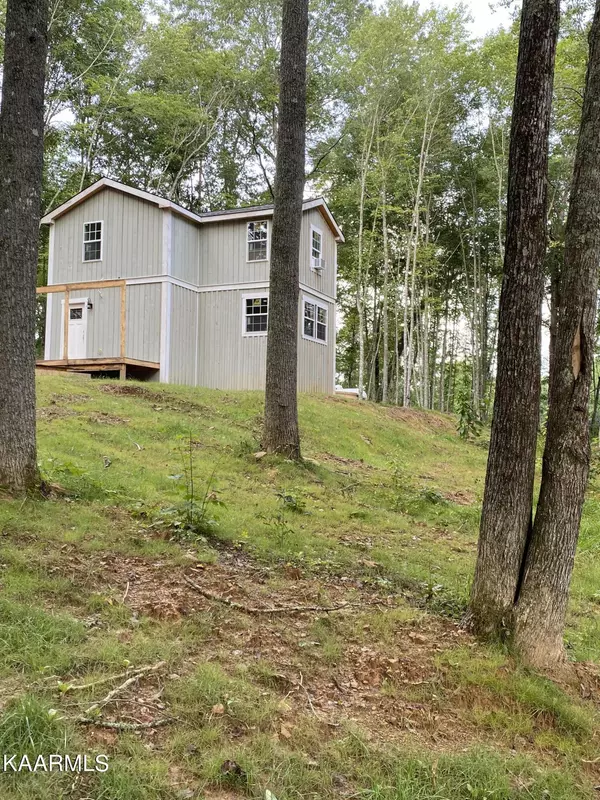 Robbins, TN 37852,460 Nydeck Rd