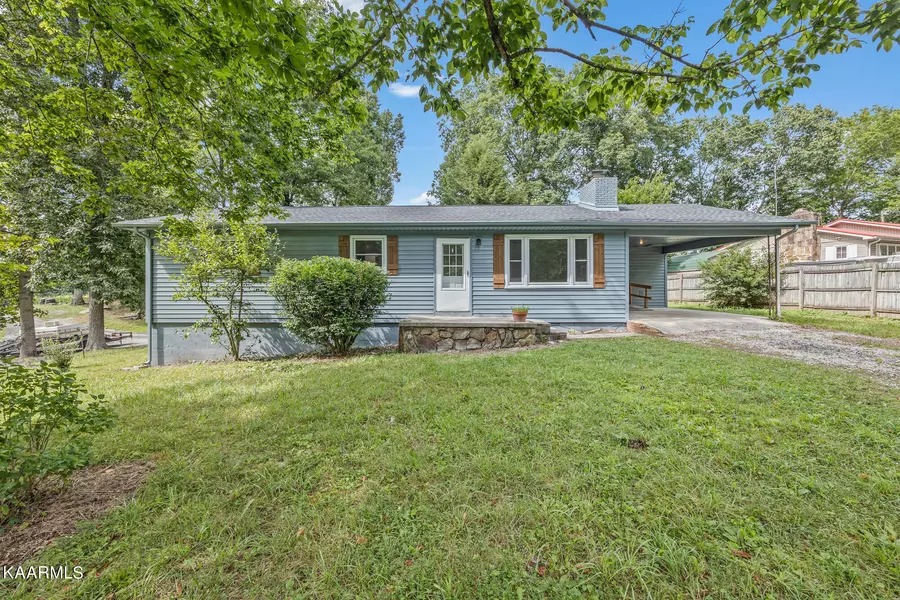 317 Norman DR, Crossville, TN 38571